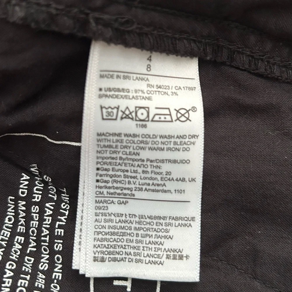 Gap downtown khaki pants - Picture 9 of 9
